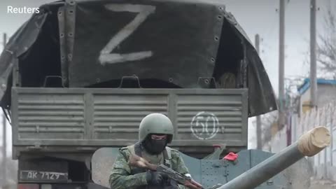 What does the 'Z' on Russian tanks mean?