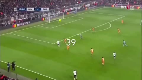 Beşiktaş - Porto 58' (21/11/2017)