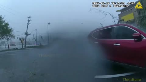 Body cam video immediately after tornado shows Slidell police, rescue crews bolt into action