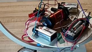 Single Coil Statoriess Motor with Photoresistor Feedback