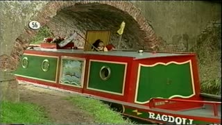 Rosie & Jim : Duck gets lost.