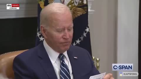 ‘Put an out of order sign on Joe’ Biden blasted for using a cheat sheet again