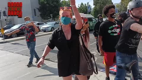 ANTIFA/BLM Attacking Peaceful Mask Protestors Outside Cedar-Sinai Hospital in LA