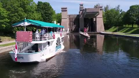 Peterborough & The World's Highest Hydraulic Lift Lock - Paddling the Trent-Severn Waterway