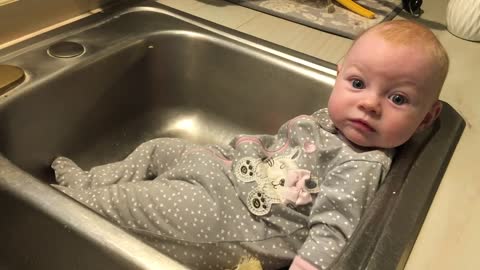 Chilling In The Sink - 07/25/22