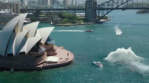 Massive Robot Attacks Sydney Pacific Rim Uprising Speed Action