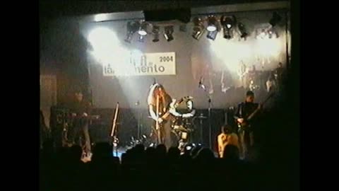 IN PORTUGUESE | My First live gig at 2004 power went DOWN !