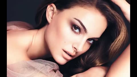 Natalie Portman Sexy Wallpapers and Photos Hot Tribute Sexy Wallpapers 4K For PC Sexy Slideshows 4