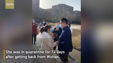 Touching Moment｜Coronavirus medical worker surprised by second marriage proposal