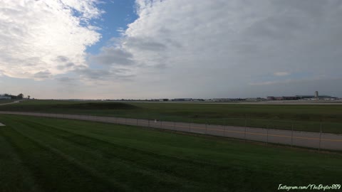 KGRR | Delta takeoff | Overcast