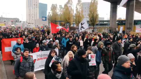 LIVE: Zürich / Schweiz - Demo "Nein zu Covid Verschärfungen" - 20.11.2021