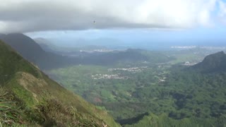 Honolulu, HI — Wiliwilinui Ridge Trail