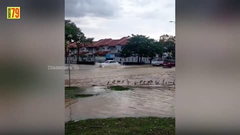 Shah Alam, Klang Valley hit by flood! Parts of Kuala Lumpur City underwater