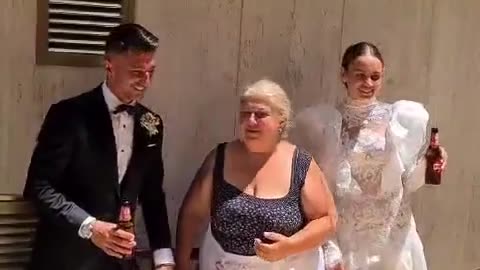 Nunzia da Bari festeggia Bellomo sposo