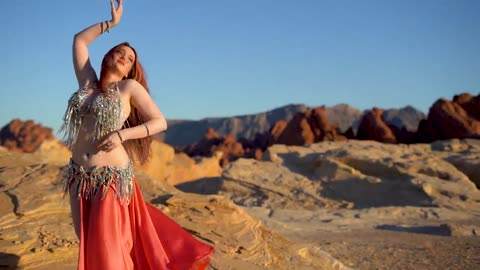 Desert Belly dance 🤤♥️😍😍