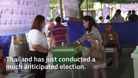 Thailand election: Thaksin alleges 'irregularities' - BBC News