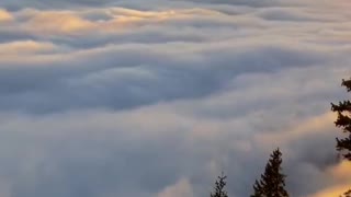 Cloud waves