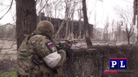 RUSSIAN FORCES ELIMINATE UKRAINE FORCES USING APARTMENT AS FIRING POSITION(SPECIAL FRONTLINE REPORT)