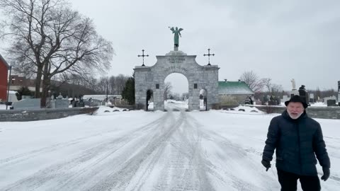 Michel Prévost nous décrit l’histoire du cimetière Notre-Dame de Gatineau et de la Maison du Gardien