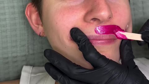 Upper Lip Waxing with Sexy Smooth Tickled Pink Hard Wax | TARA BLOOM