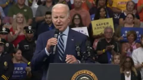 Biden: "I'm determined to ban assault weapons in this country!"
