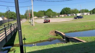 Paraglider Needs to Practice His Takeoff