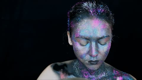 Incredible Makeup Tutorial Transforms Artist Into A Sci-Fi Heroine