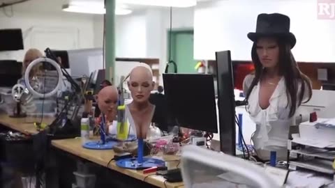 Realbotix is here: “An artificial mind, with a lifelike body”
