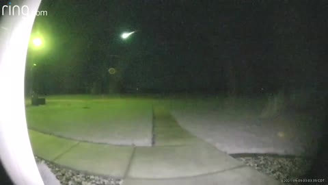 Fireball crosses the skies of four US states; watch videos!!!!!!!!!