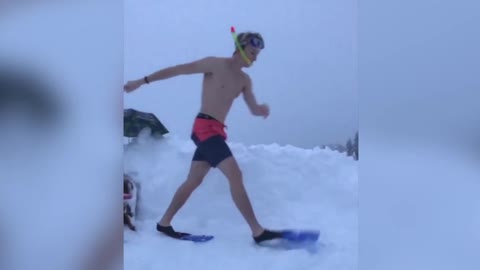 Bath in the snow. The skier showed off his sense of humor