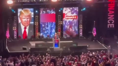 Trump’s entrance at American freedom tour