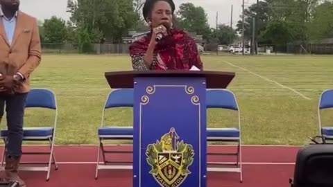 🤣 Sheila Jackson Lee Tells Everyone The Moon Is Made Of Gasses