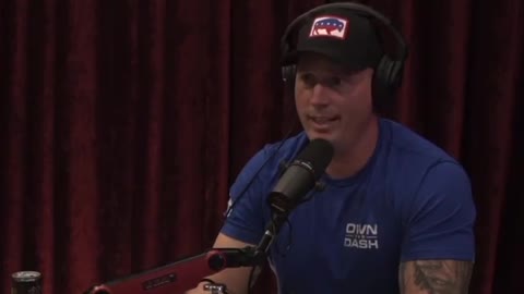 Joe Rogan & Dakota Meyer discuss the misinformation around the Russia/Ukraine conflict