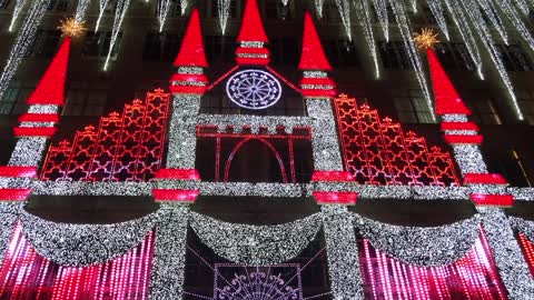 Saks Fifth Avenue Holiday 2020 Light Show