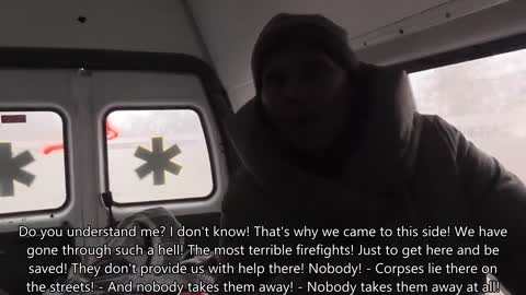 DPR Soldiers Collect Civilians After Shelling Attack on Mariupol Frontline (w/ ENGLISH SUBTITLES)