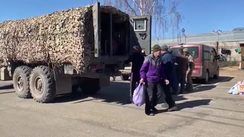 Russia delivered humanitarian aid to residents of the suburb of Chernihiv