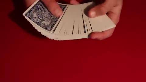 Play card trick