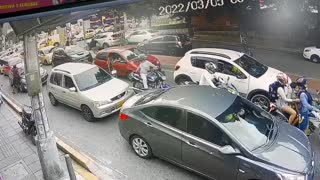 Así roban a los conductores en los semáforos de Bucaramanga