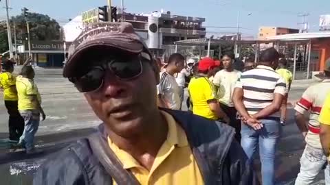 Taxistas en Cartagena protestan por nuevo pico y placa