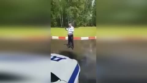 IL-76 dropped tons of water on traffic police officers near Moscow