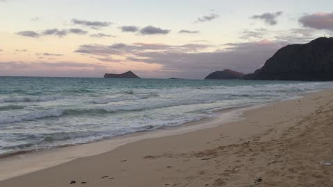 Sunset at Sherwood Beach Park in Hawaii