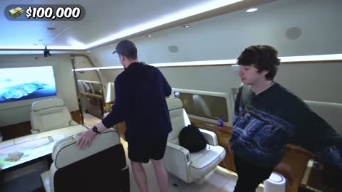 Experiencing the epitome of luxury travel.mp4