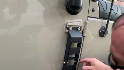 Installing Door Hinge Steps on my JK