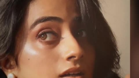 Actress Swathi Reddy Lips CloseUp
