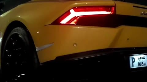 Rent a Lamborghini in Dubai / Lamborghini exhaust