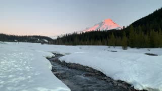 A River Runs Through It – White River West Sno Park – Mount Hood – Oregon – 4K