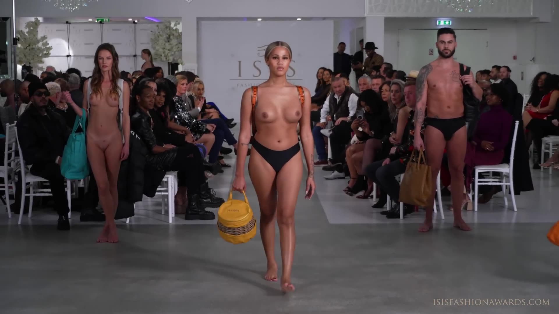 Catwalk nude 