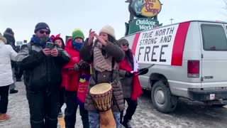 Canadian truckers protest COVID-19 vaccine mandate