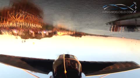 Pilot executes jaw-dropping inverted flight stunts