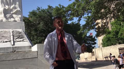 MyFreeDoctor Team member Dr. Ryan Cole at the Alamo
